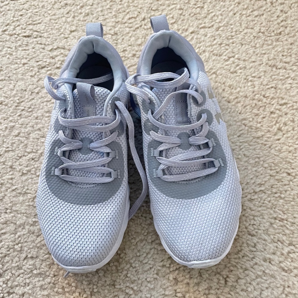 Under Armour Womens Running Grey Shoes 6.5